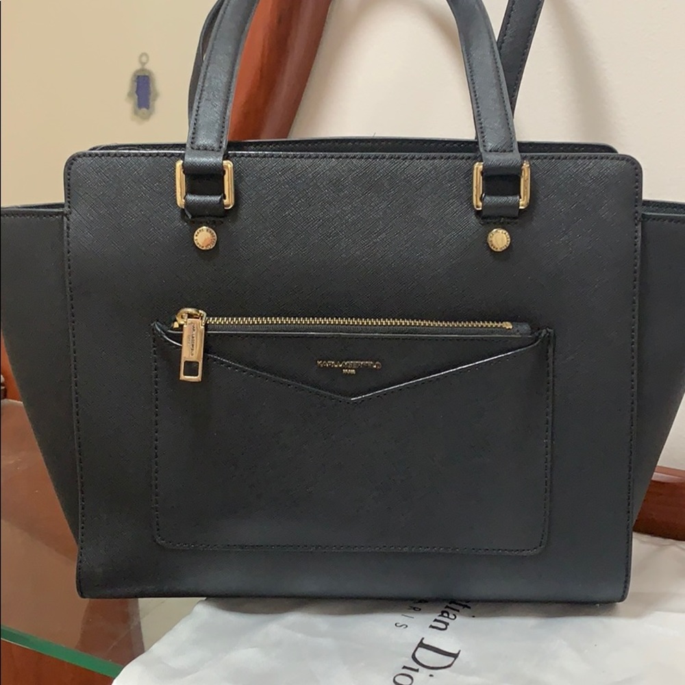 Leather back Carl Lagerfeld Paris